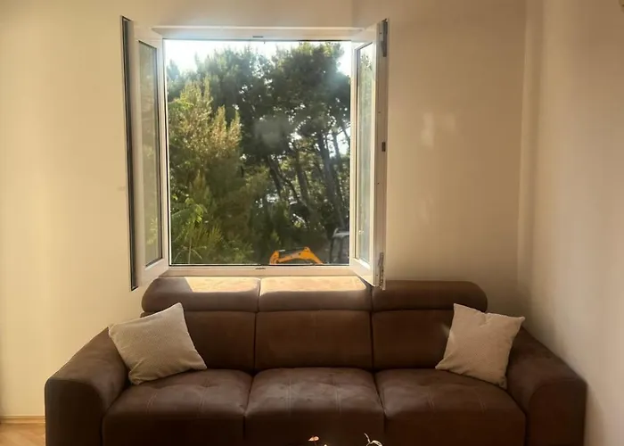 Melissa Two Bedroom With Balcony * מאקרסקה