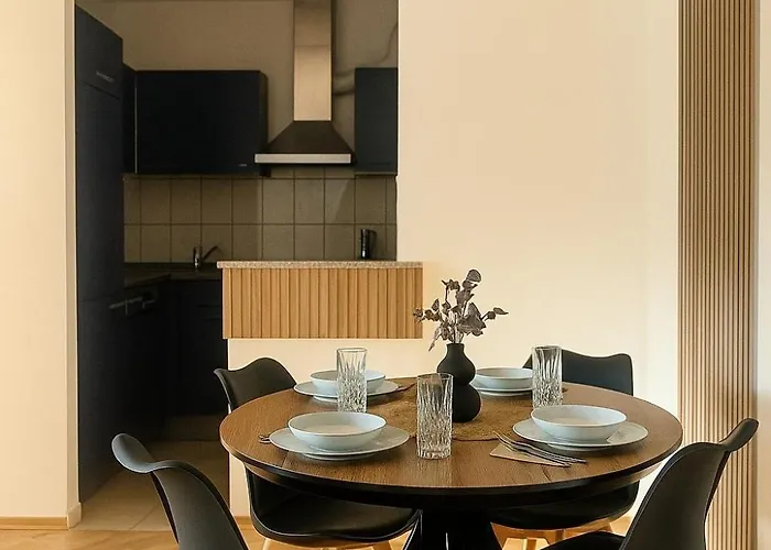 Melissa Two Bedroom With Balcony